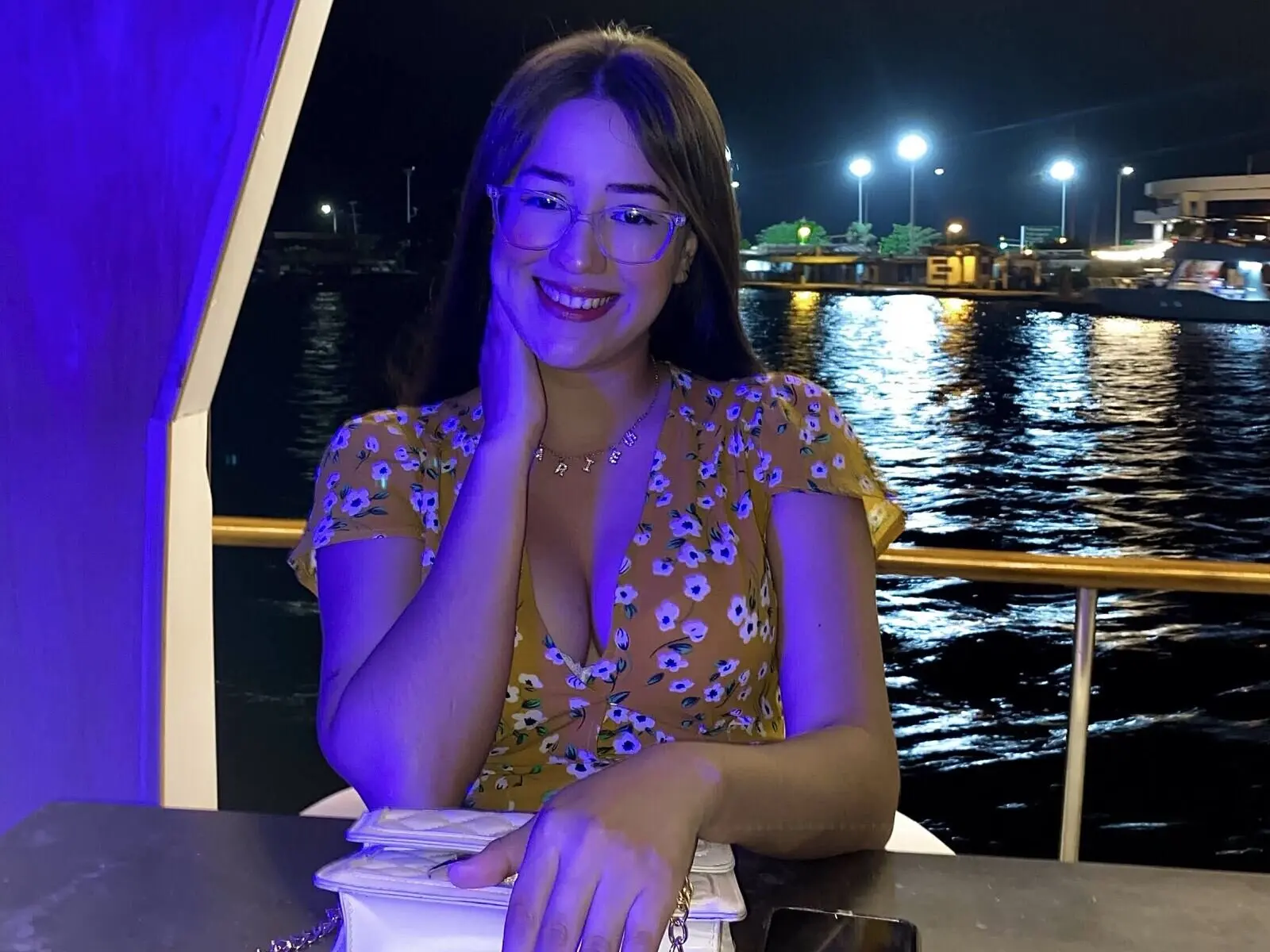 AmberSophia livejasmin