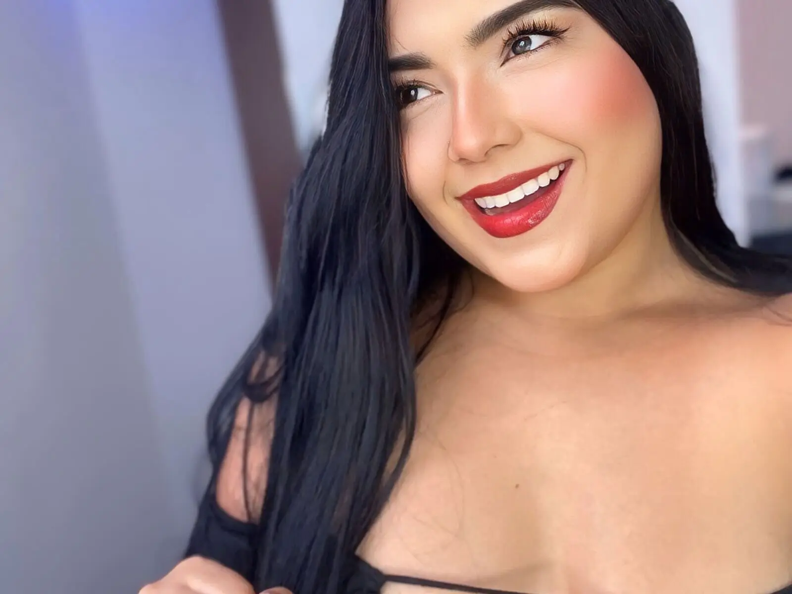 CatalinaZuares livejasmin