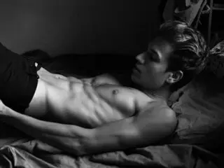 EdwardJili livejasmin