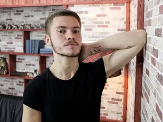 KaydenShaw livejasmin
