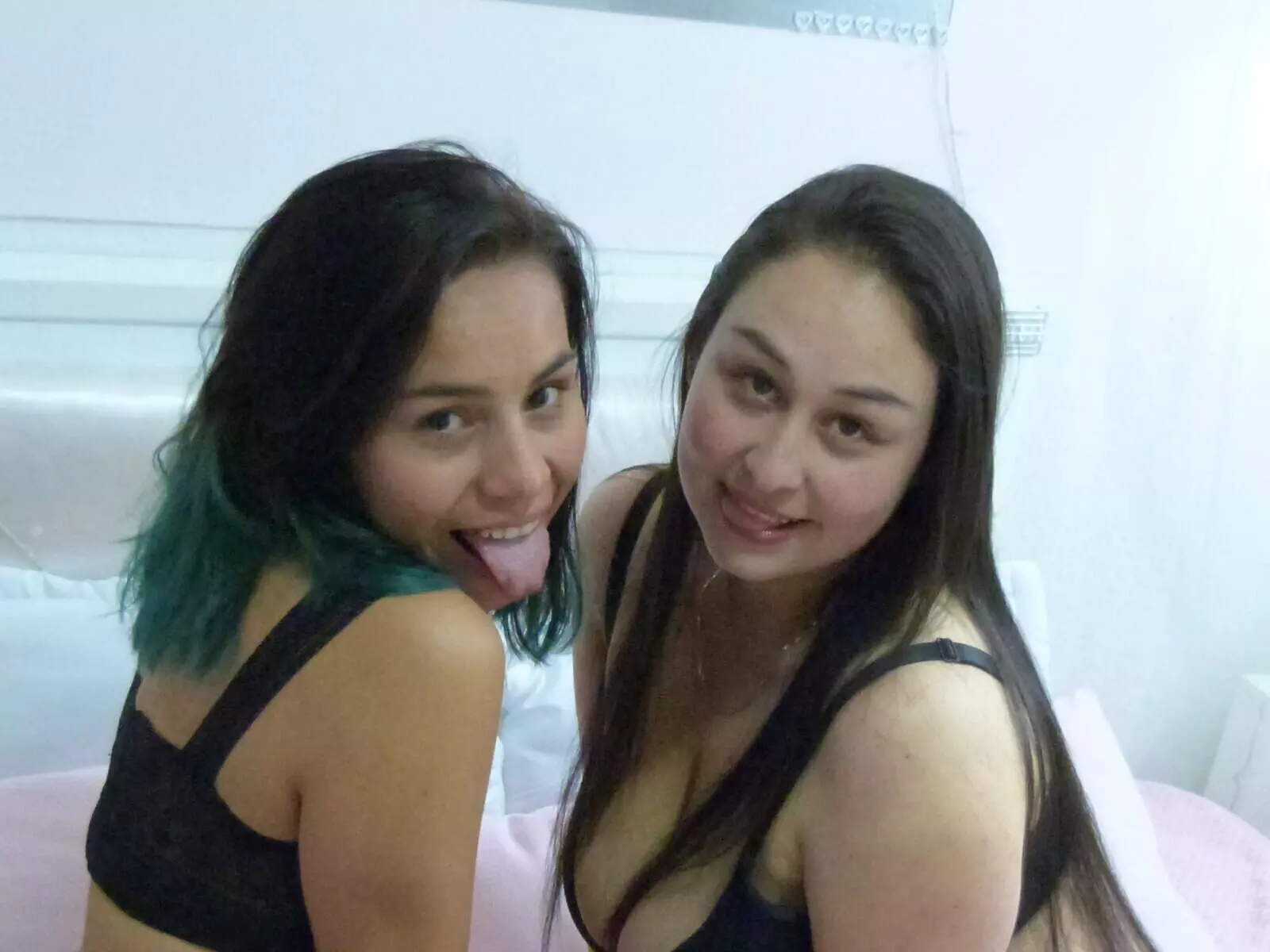 LisaAndSherry livejasmin