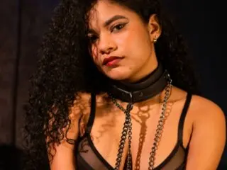 RoxannaDias livejasmin